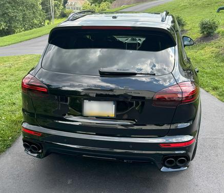 2018 Porsche Cayenne GTS