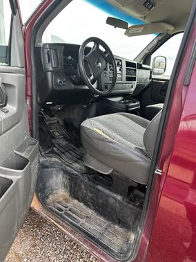 2008 Chevrolet Express 2500 Base