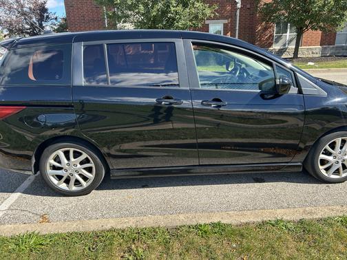 Black 2012 Mazda Mazda5 Grand Touring