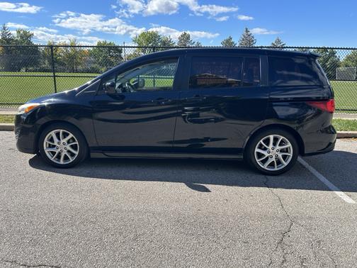 Black 2012 Mazda Mazda5 Grand Touring