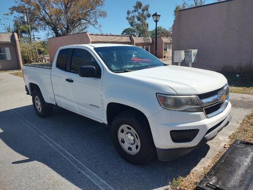 White 2016 Chevrolet Colorado WT