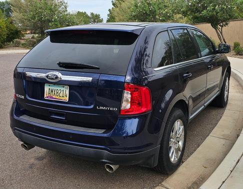 Blue 2011 Ford Edge Limited