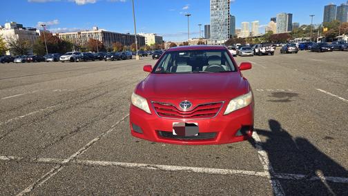 2010 Toyota Camry LE