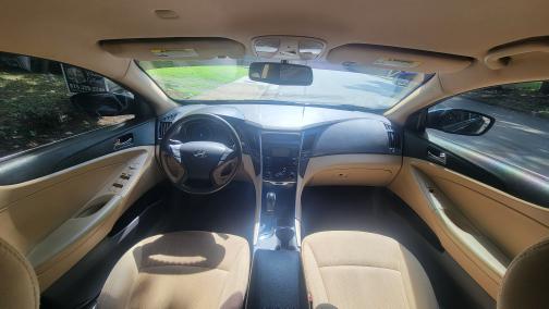 2013 Hyundai SONATA GLS