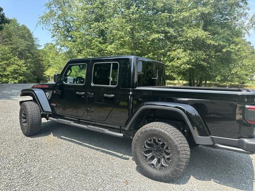 2023 Jeep Gladiator Rubicon FarOut