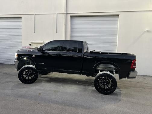 2021 RAM 2500 Laramie