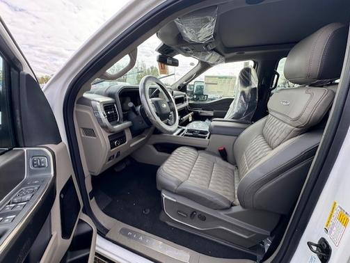 2025 Ford F-450 Platinum