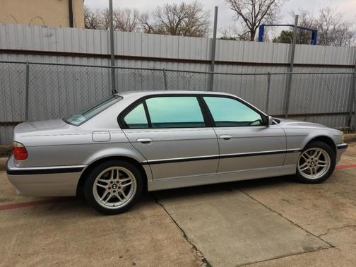 Silver 2001 BMW 740 iL