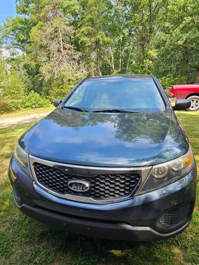 Blue 2011 Kia Sorento Base