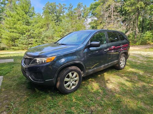 Blue 2011 Kia Sorento Base