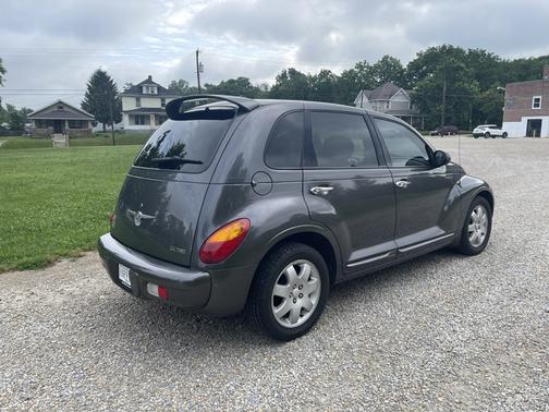 Gray 2004 Chrysler PT Cruiser Touring