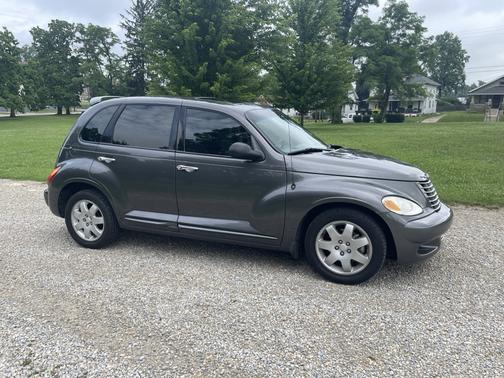 Gray 2004 Chrysler PT Cruiser Touring
