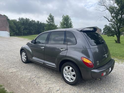 Gray 2004 Chrysler PT Cruiser Touring