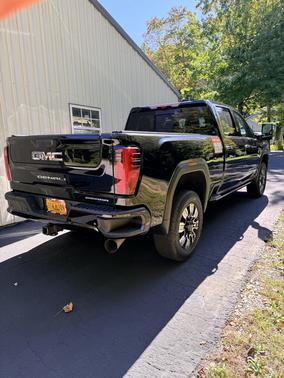 Black 2024 GMC Sierra 2500 Denali