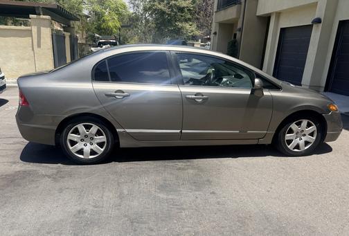 Gold 2008 Honda Civic LX