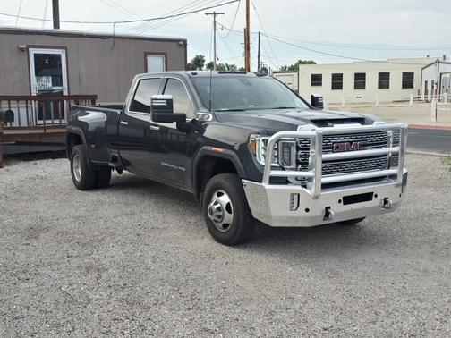2023 GMC Sierra 3500 Denali