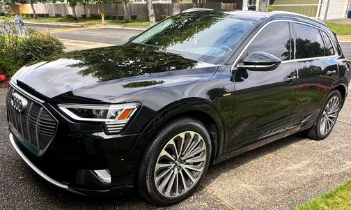 Black 2019 Audi e-tron Prestige