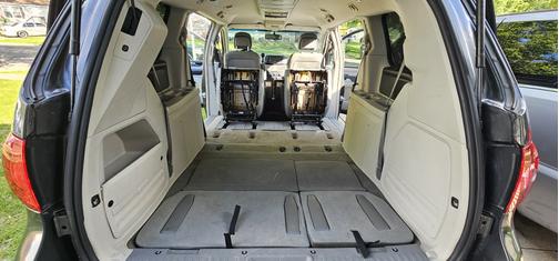 Gray 2012 Volkswagen Routan SE