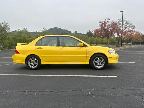 2002 Mitsubishi Lancer OZ Rally