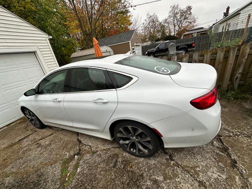 2015 Chrysler 200 C