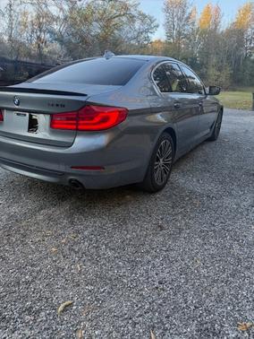 2019 BMW 530 i