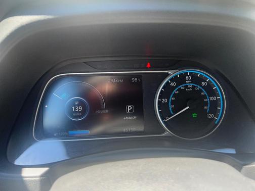 Black 2020 Nissan Leaf S