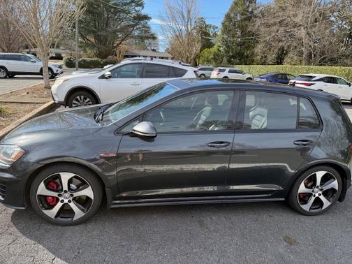 2016 Volkswagen Golf GTI 2.0T Autobahn w/Performance Package 4-Door
