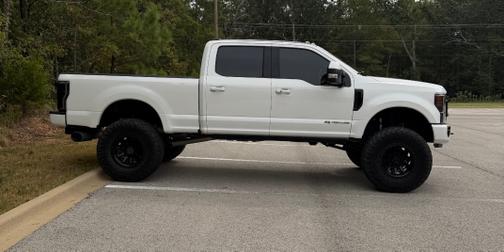 2022 Ford F-250 Lariat