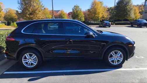 Black 2016 Porsche Cayenne Cayenne Diesel