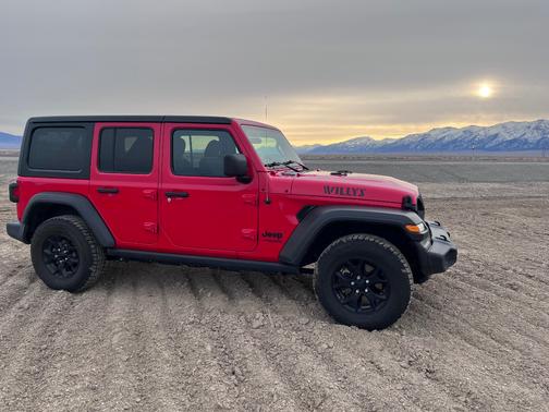 2020 Jeep Wrangler Unlimited Sport