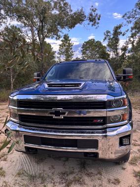 Blue 2017 Chevrolet Silverado 2500 LT