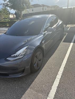 2020 Tesla Model 3 Standard Range Plus