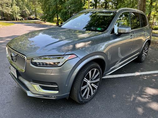 Gray 2020 Volvo XC90 T6 Inscription