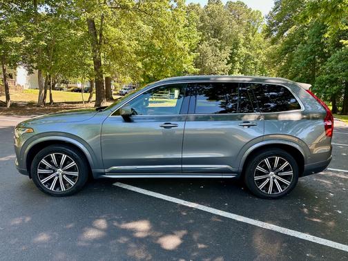 Gray 2020 Volvo XC90 T6 Inscription