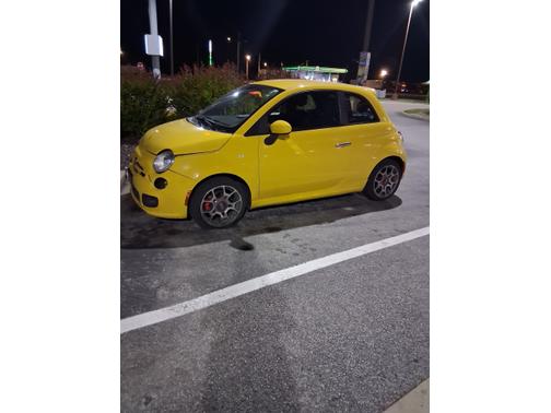 2013 FIAT 500 Sport