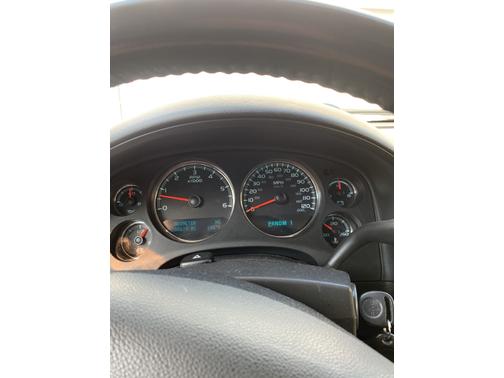 2011 GMC Yukon XL 2500 SLT