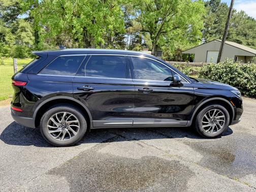 Black 2020 Lincoln Corsair Standard