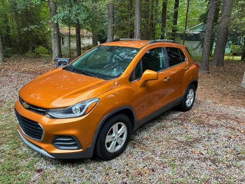 Orange 2017 Chevrolet Trax LT