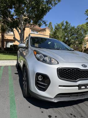 Silver 2017 Kia Sportage EX