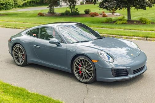 Blue 2018 Porsche 911 911 Carrera S