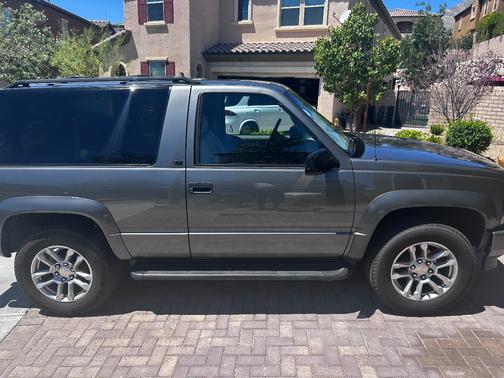 1999 Chevrolet Tahoe Base