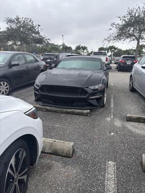 2022 Ford Mustang EcoBoost