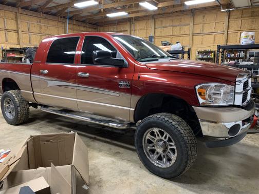 2007 Dodge Ram 2500 SLT Mega Cab