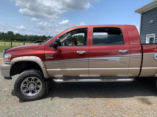 2007 Dodge Ram 2500 SLT Mega Cab