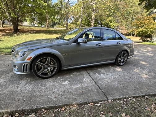 2011 Mercedes-Benz C-Class C 63 AMG