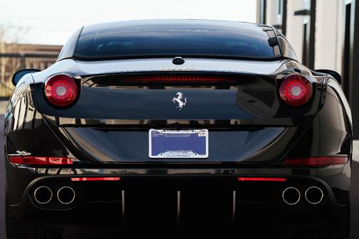 2015 Ferrari California T