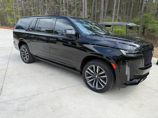 Black 2022 Cadillac Escalade ESV Sport Platinum