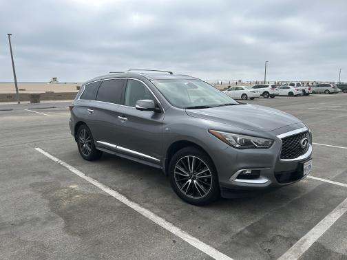 2016 INFINITI QX60 Base