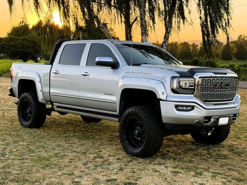 Silver 2017 GMC Sierra 1500 Denali