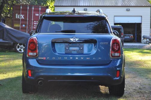 Blue 2018 MINI Countryman Cooper